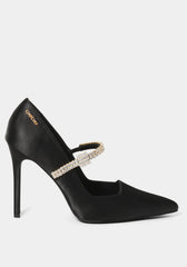 Isabella Heel
